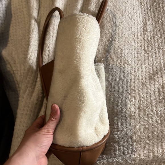 Unbillion light brown faux leather sheep detail hand bag - Picture 2 of 6